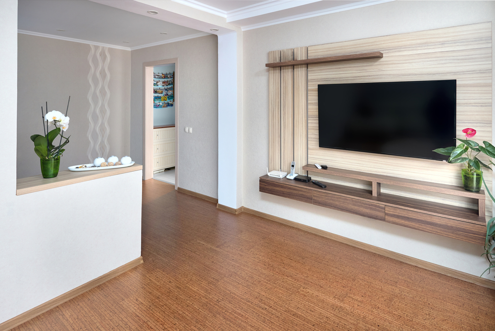 Cork Flooring Review: Pros and Cons